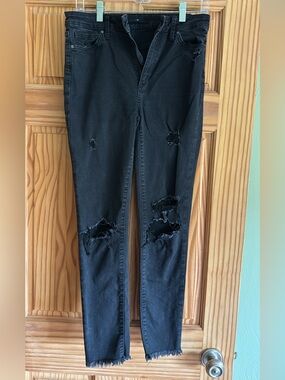 Black Distressed Womens Skinny Jeans - brand Joes Jeans